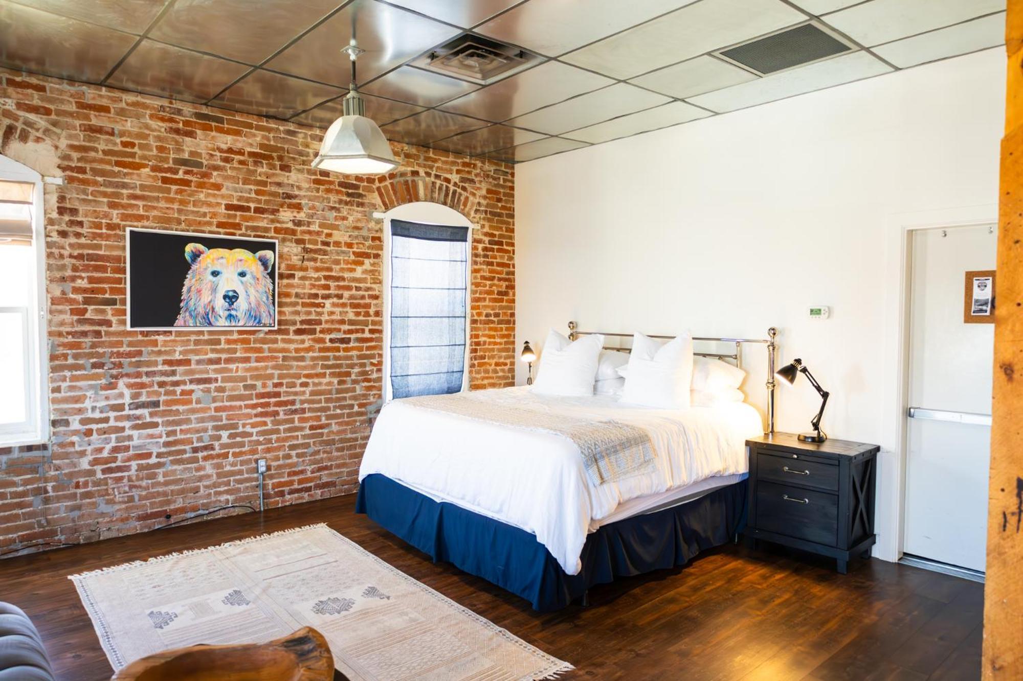 Lander Millhouse Hotel ภายนอก รูปภาพ